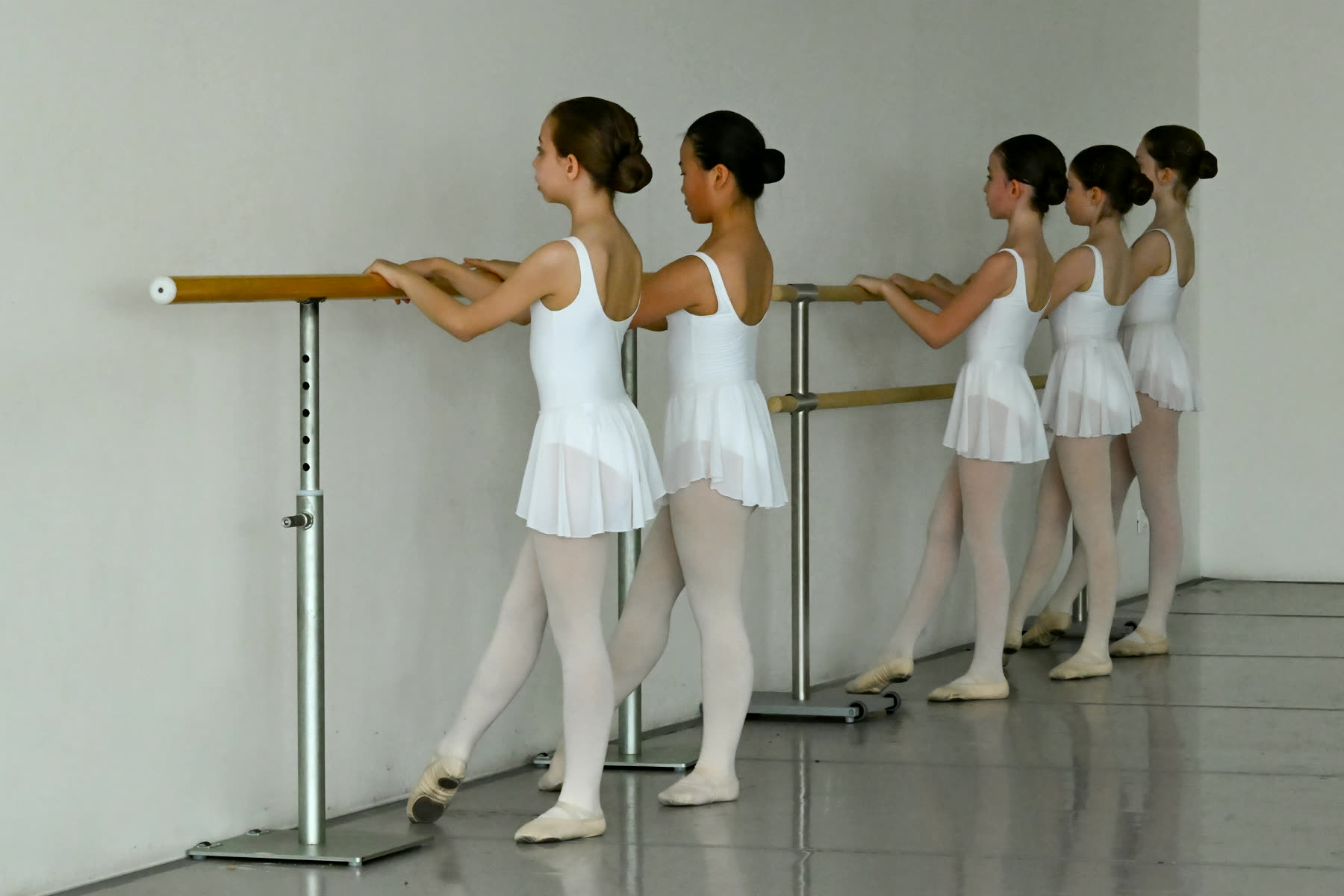 Docente con allievi durante una lezione